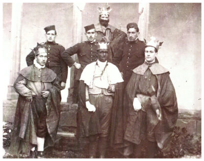 Primeros componentes del Misterio, 1919