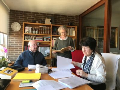 2017. Preparando el tomo del Atlas Etnográfico de Vasconia dedicado a la Agricultura. Ander Manterola, María Amor Beguiristáin, Gurutzi Arregi.